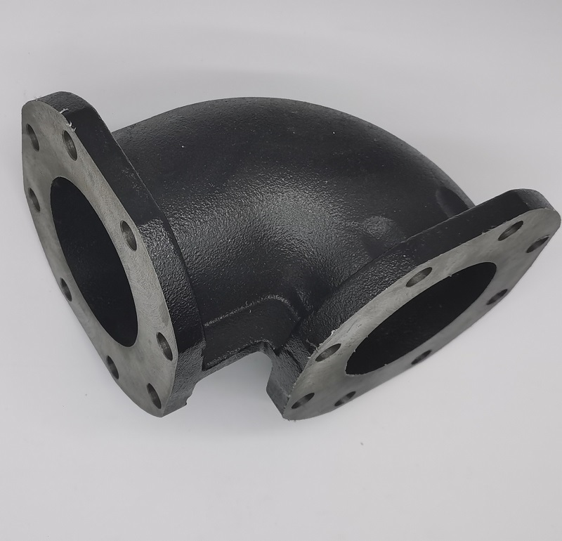 Homoköntéses vízelvezető cső dupla karimával